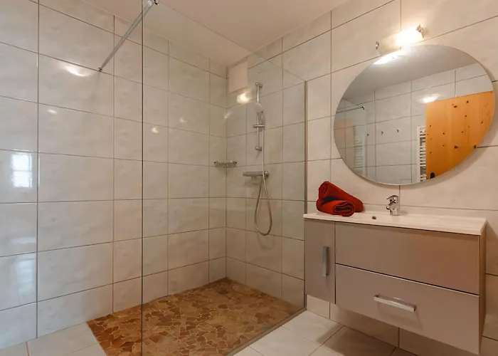 Σαλέ Taubenstein By Interhome Neukirchen am Großvenediger